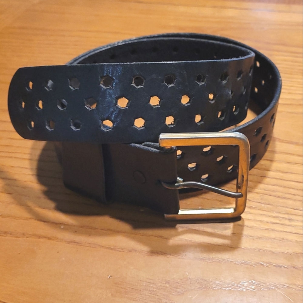 Black Leather Women's Belt with Stamp Hollow Out Design